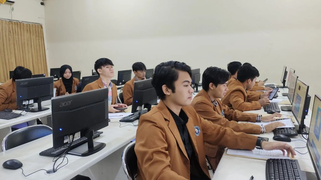 Computer laboratory facilities supporting international student admission at UNIKAMA